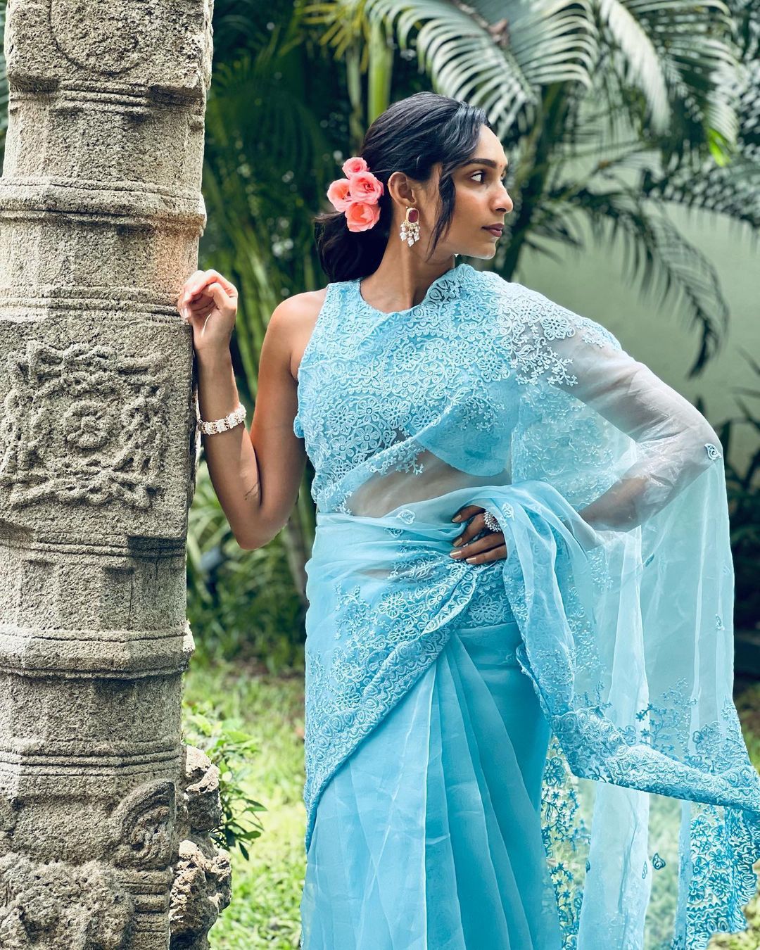 Luxurious Firozi Organza Saree with Handcrafted Embroidery