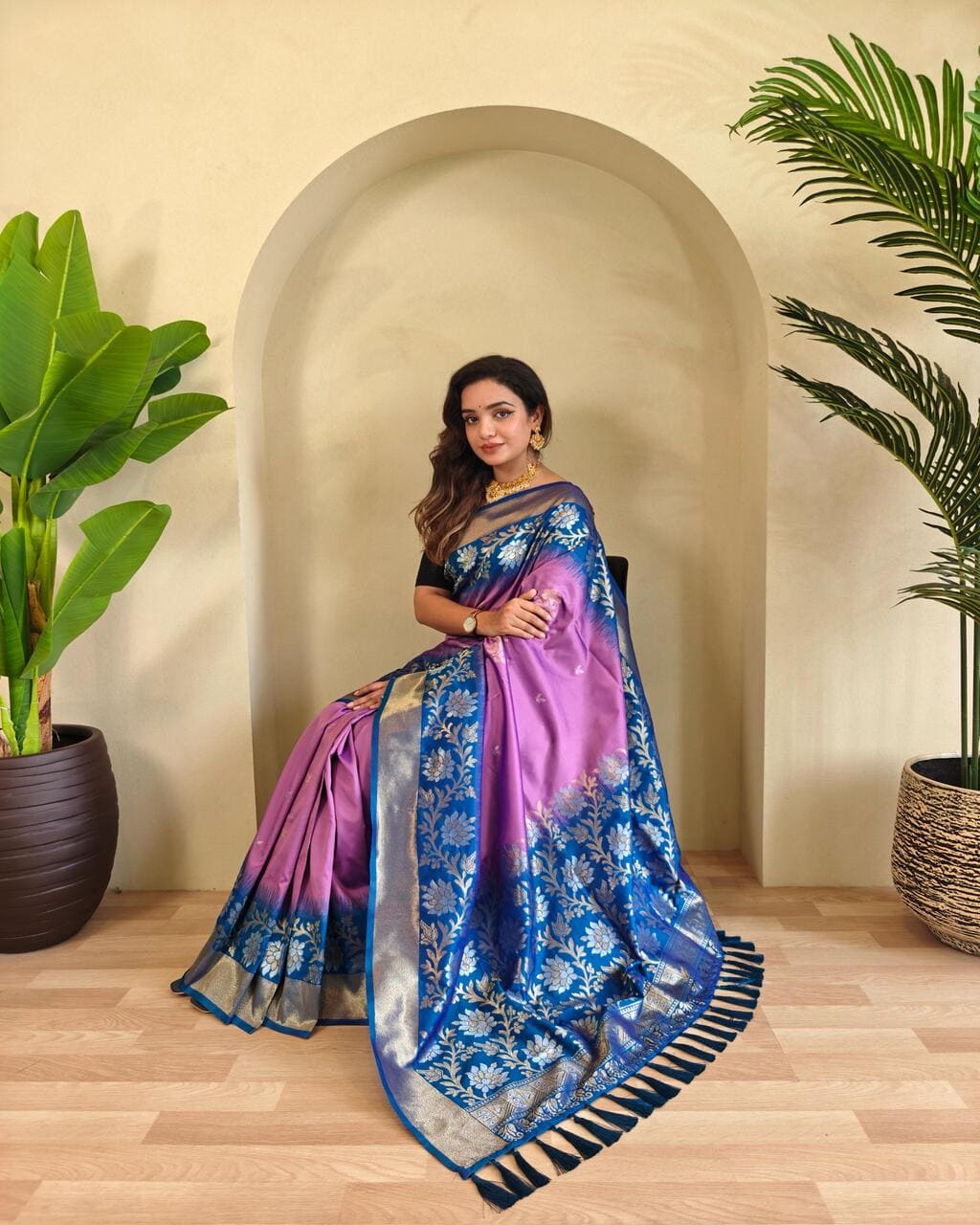 Stylish Pink Dual Tone Silk Saree for Weddings