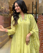 Parrot round neck kurta set with embroidery and dupatta – perfect for every occasion