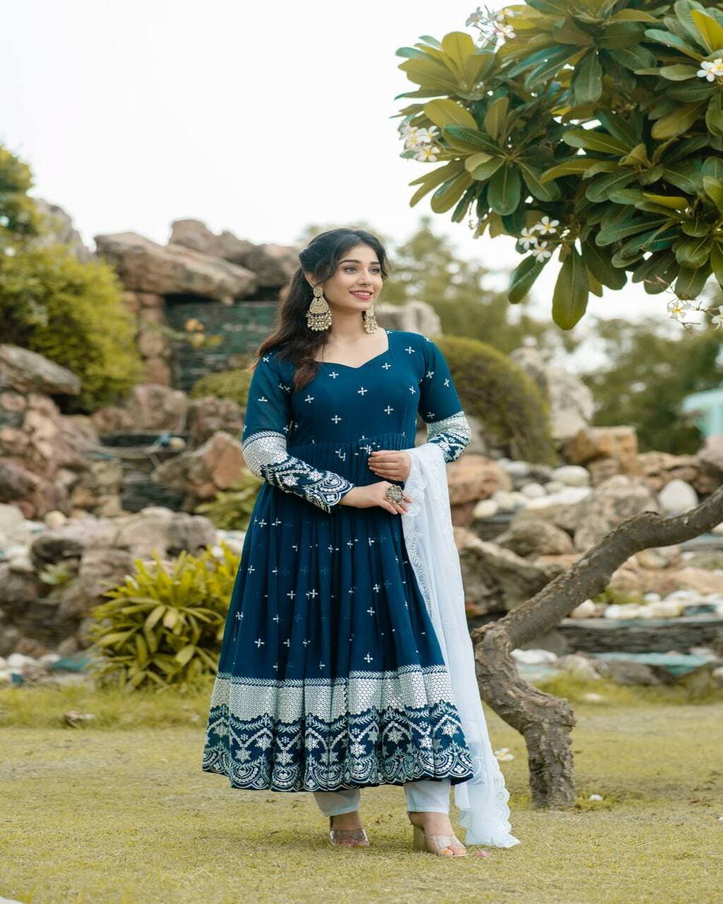 Navy blue embroidered Anarkali set for women – stylish party and festive outfit